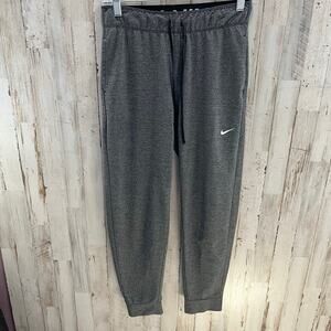 Nike Women’s XS Attack 7/8 Pants Athletic Jogger DA0142 Gray Quick Dry